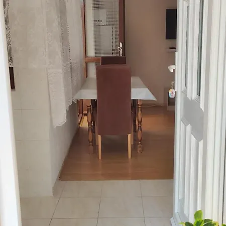 Valentino Apartman *